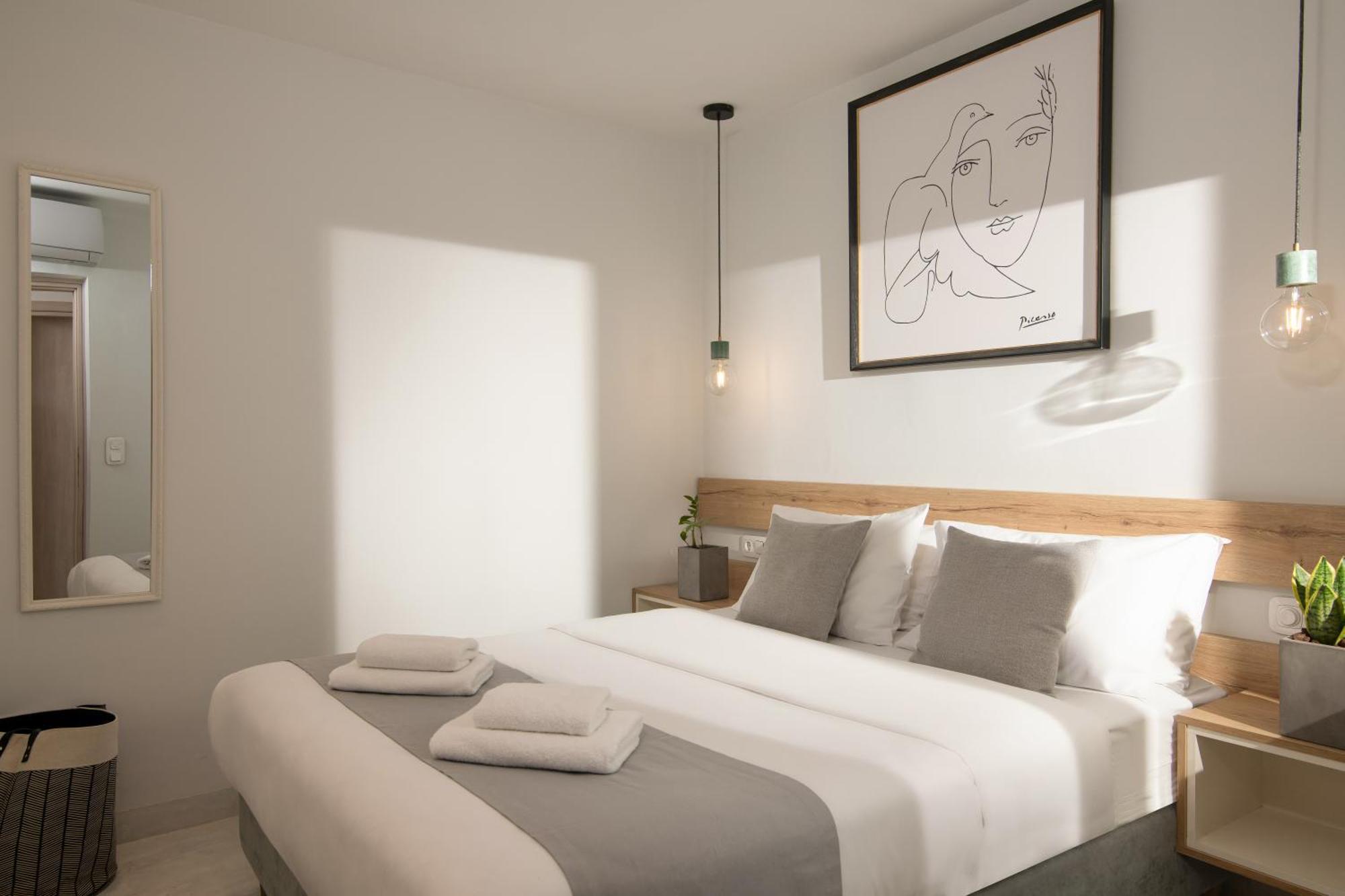 The Central Boutique Apartments Heraklion Exteriör bild