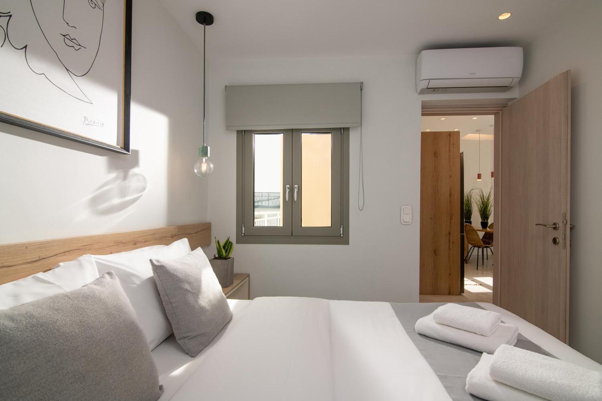 The Central Boutique Apartments Heraklion Exteriör bild