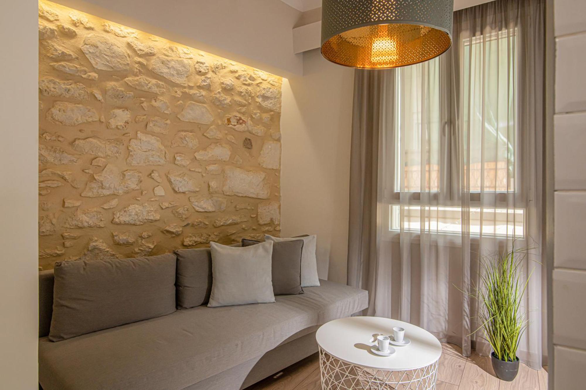 The Central Boutique Apartments Heraklion Exteriör bild