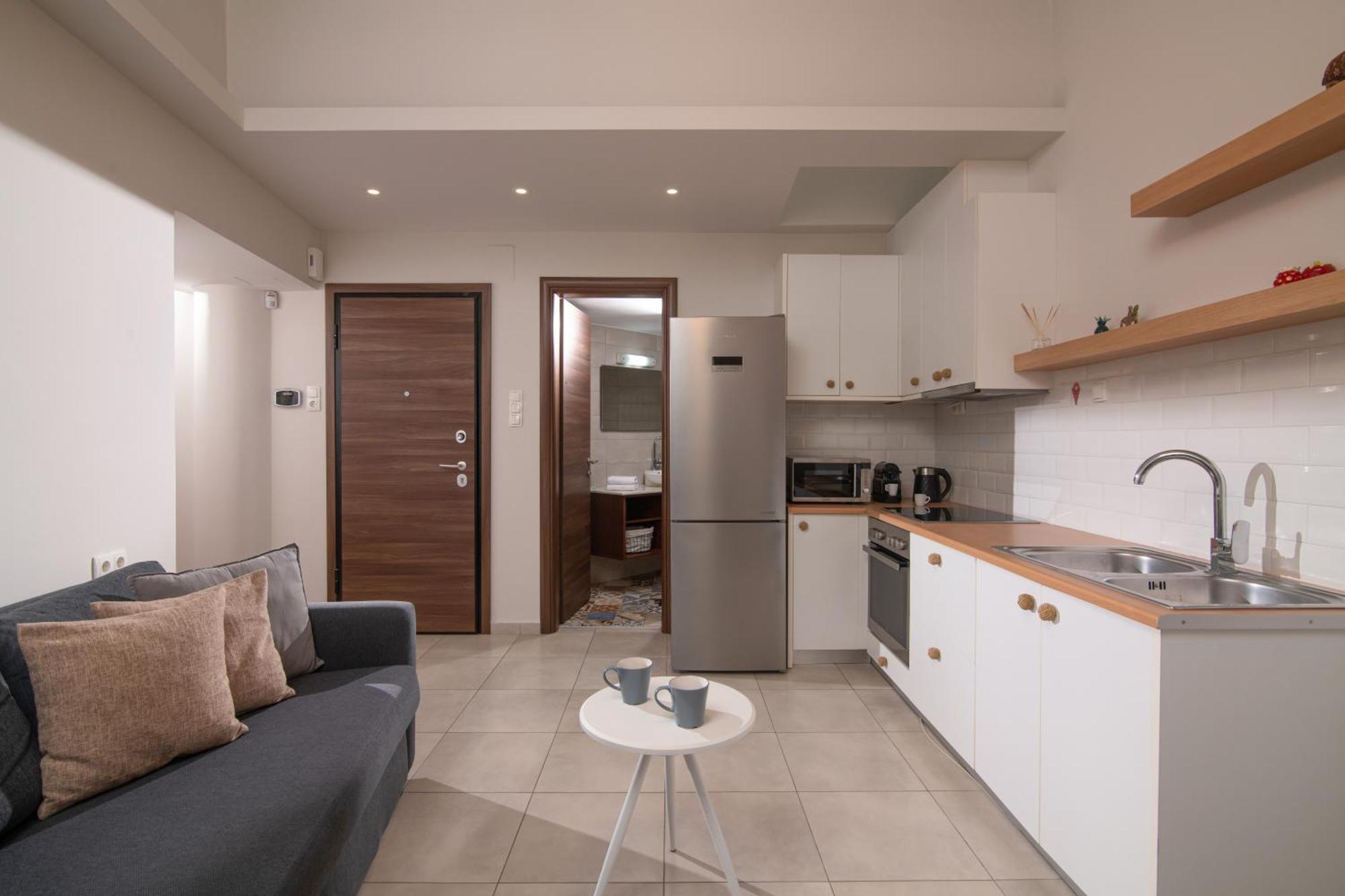 The Central Boutique Apartments Heraklion Exteriör bild