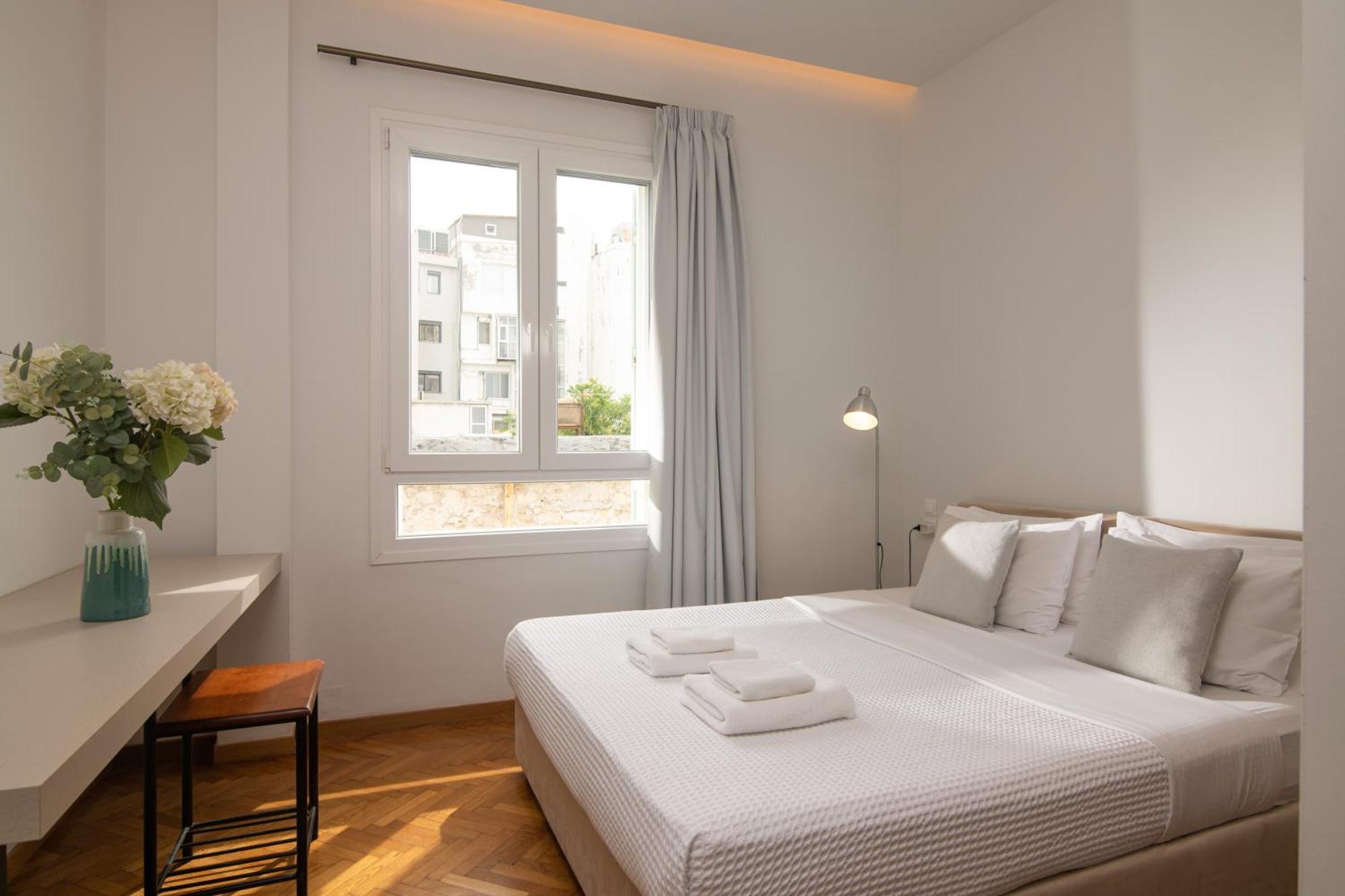 The Central Boutique Apartments Heraklion Exteriör bild